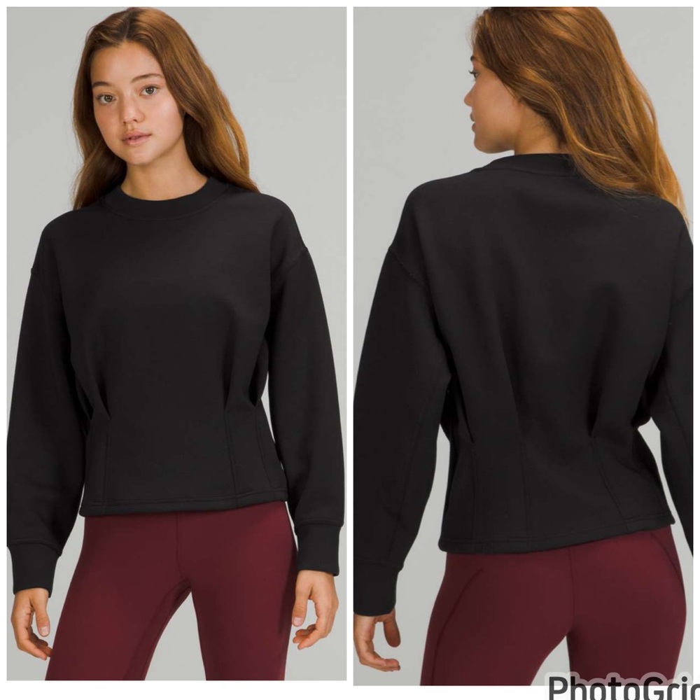 Lululemon Gathered Waist Crew Pullover Black Very Rare and Unique